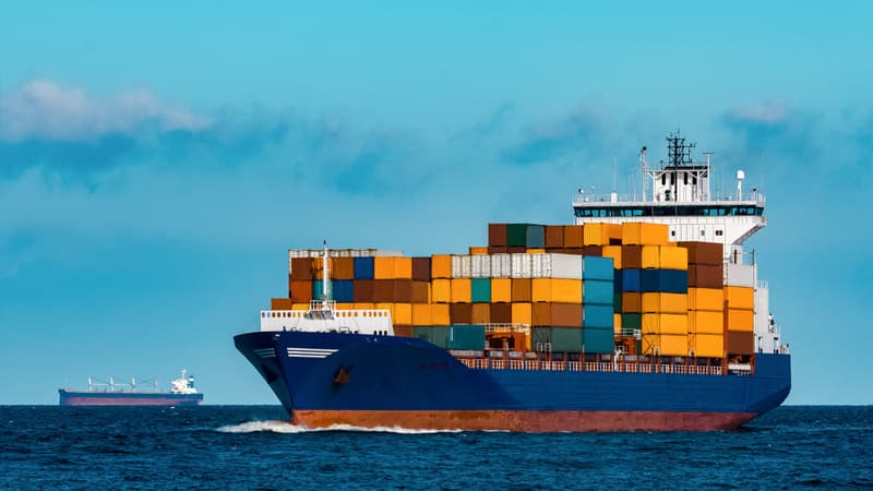 Comprehensive ocean freight services connecting major global ports with reliable scheduling and competitive rates.